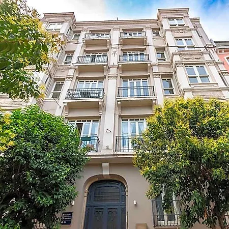 Noa - Lueleci Hendek 54 Istanbul